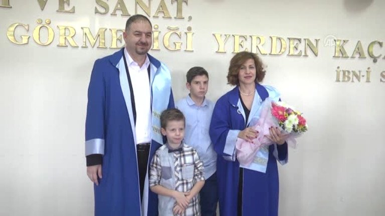 Kar? Koca Akademisyenler Doçentlik Bini?i Giydi