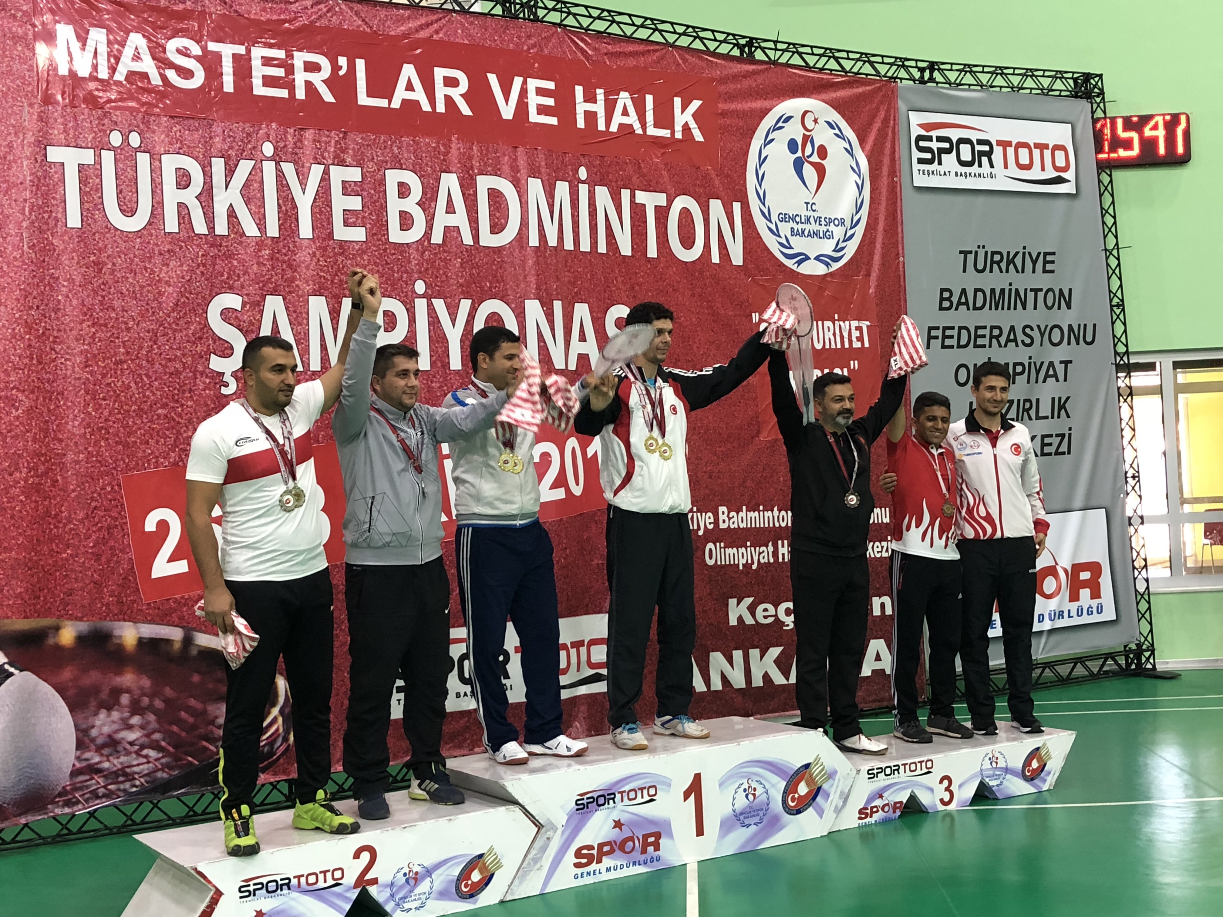 �?retim �yeleri �Masterler ve Halk T�rkiye Badminton ?ampiyonas? 2019�a Kat?ld?