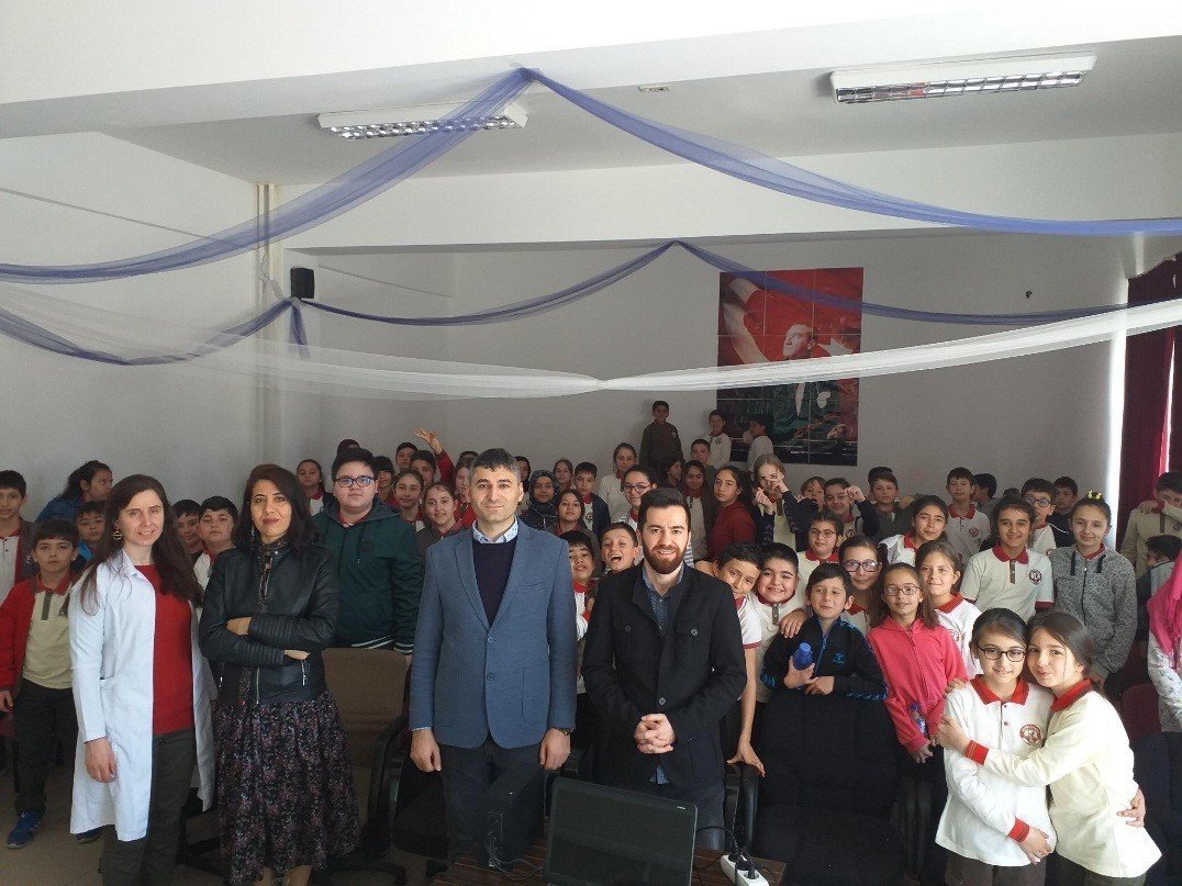 DÜ Ormanc?l?k Haftas? Kapsam?nda ?lkokul Ö?rencilerini Bilgilendirdi