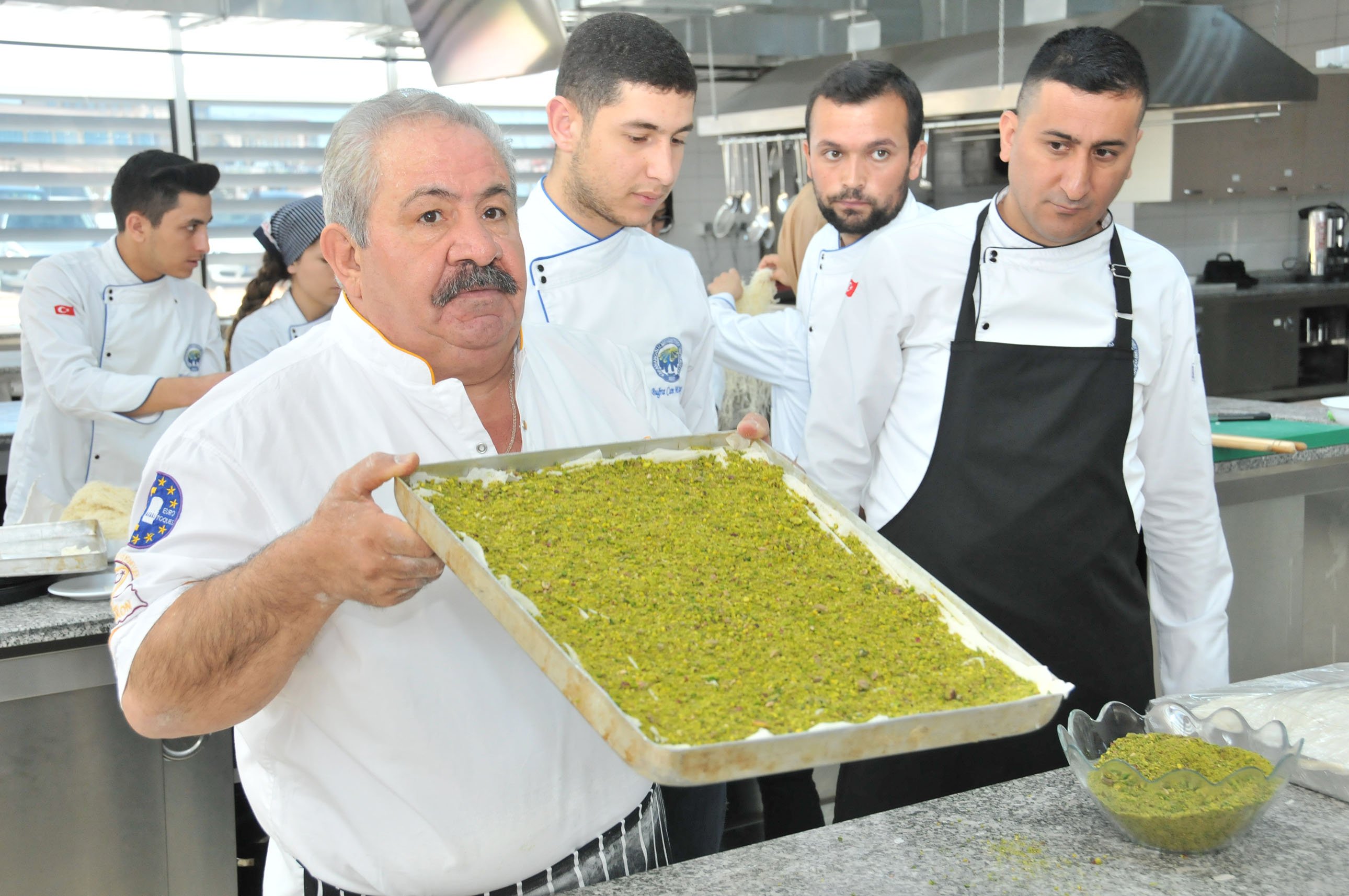 ?ef Mahmut Dolmac?'dan A?�? Adaylar?na T�yolar