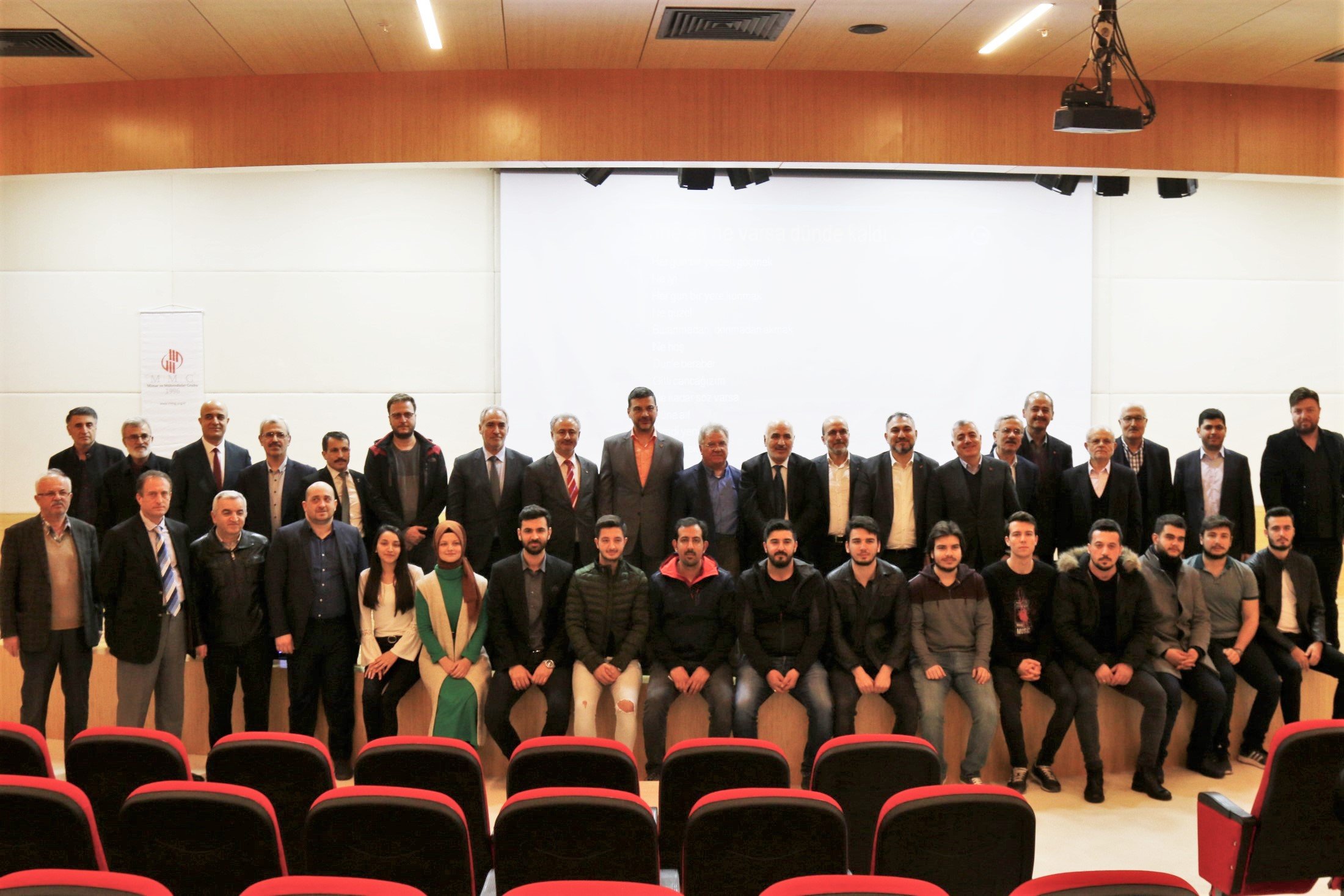 Sakarya �niversitesinde �?novasyon �zerine Konu?malar� isimli bir konferans d�zenlendi
