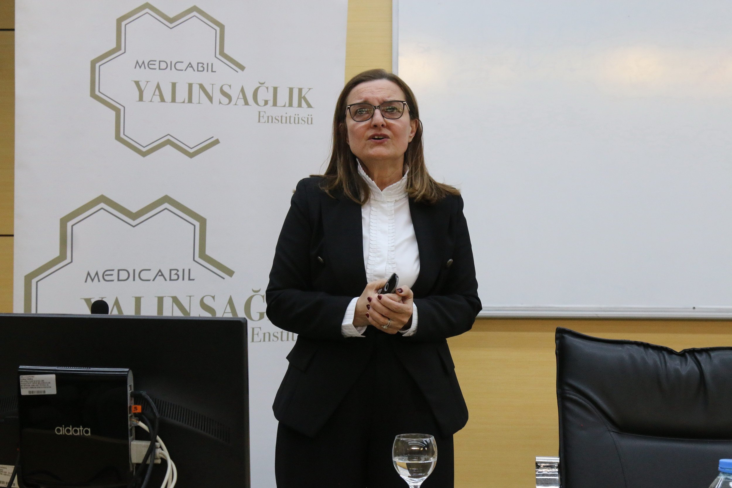 Kad?n?n ?? Hayat?ndaki Yeri