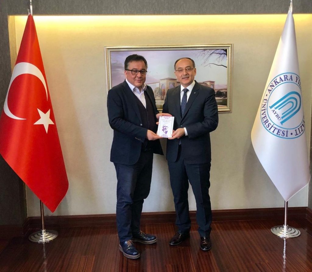 Fatih Akbaba�dan AYB� Rekt�r� Metin Do?an'a Ziyaret