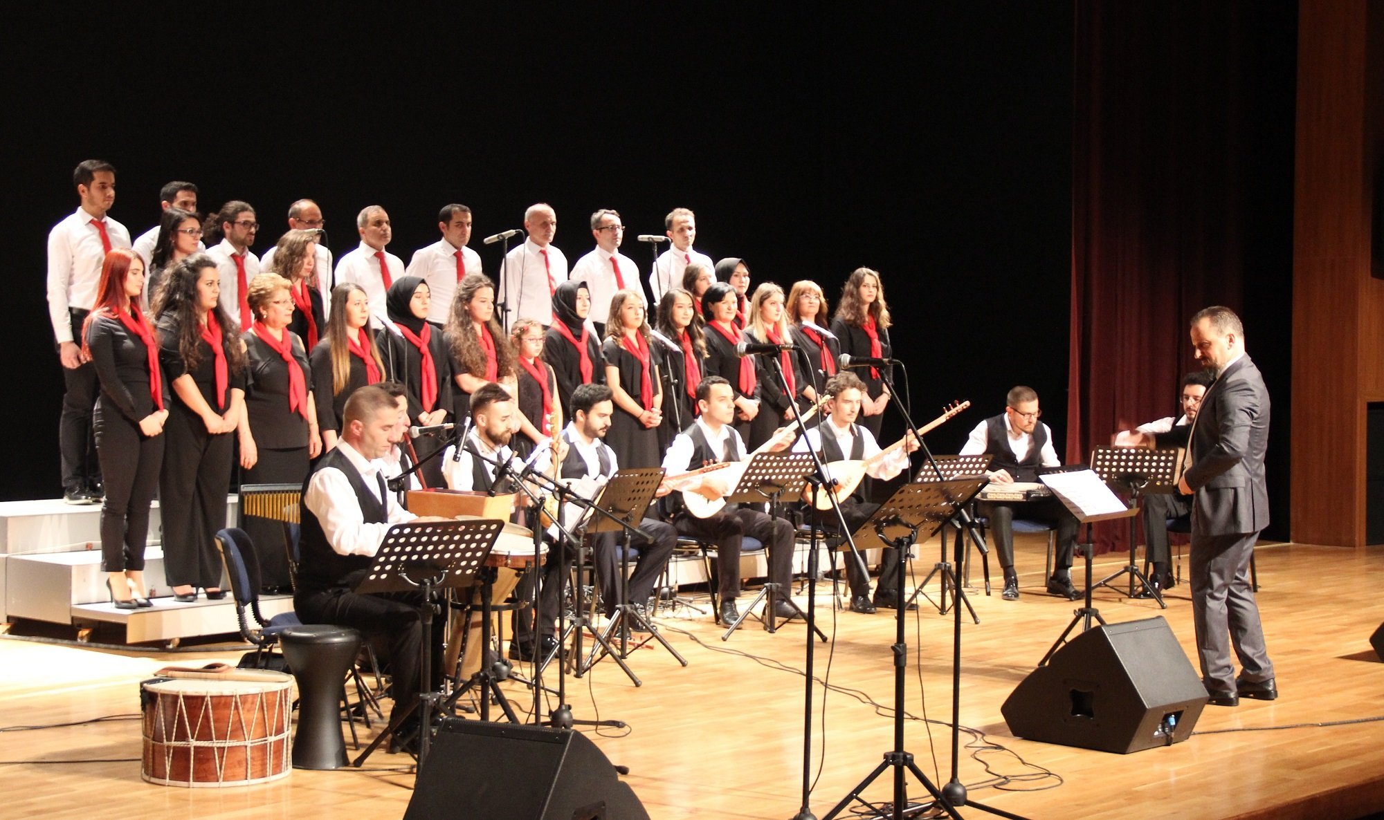 BU� THM�den unutulmaz bahar konseri
