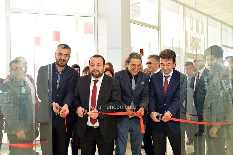 KM� Akademik Birimlerinden ?ki Farkl? Sergi