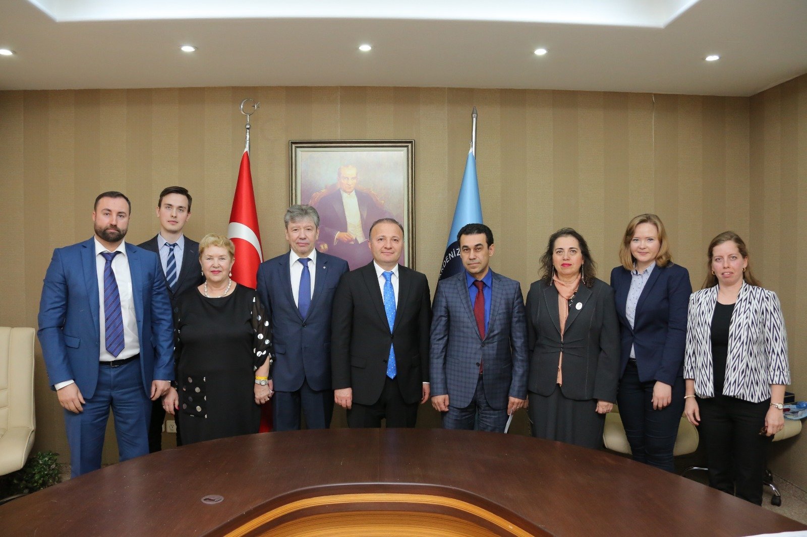 Akdeniz Üniversitesi ve Pu?kin Leningrad Devlet Üniversitesi Protokol ?mza Töreni
