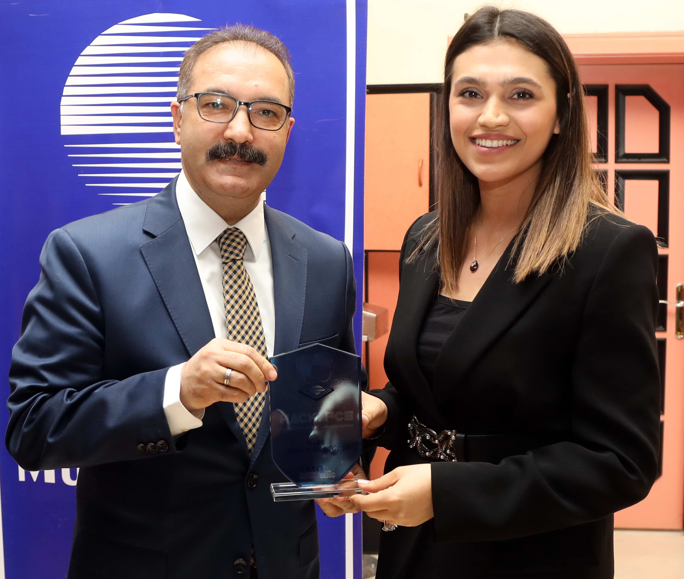 Ga�n'de Gen� Emo Teknoloji Zirvesi Etkinli?i