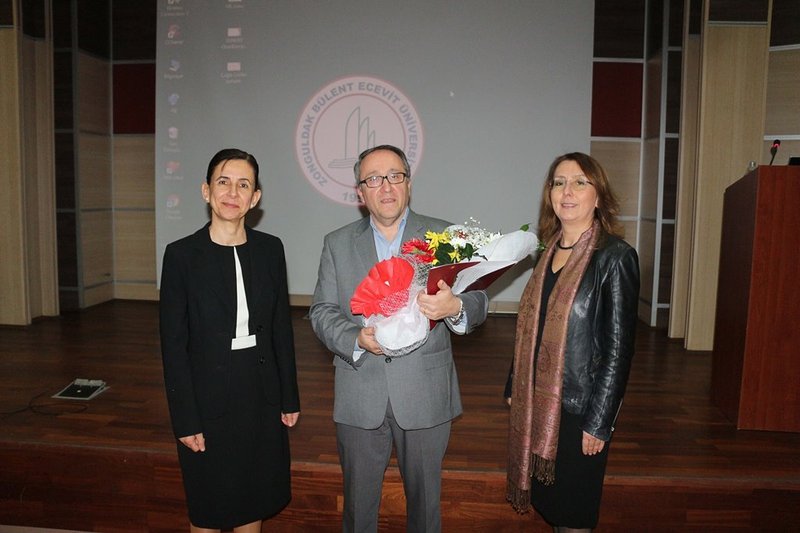 Zonguldakl? Bilim ?nsan? Prof. Dr. Mehmet Kesimer Konfrans Verdi
