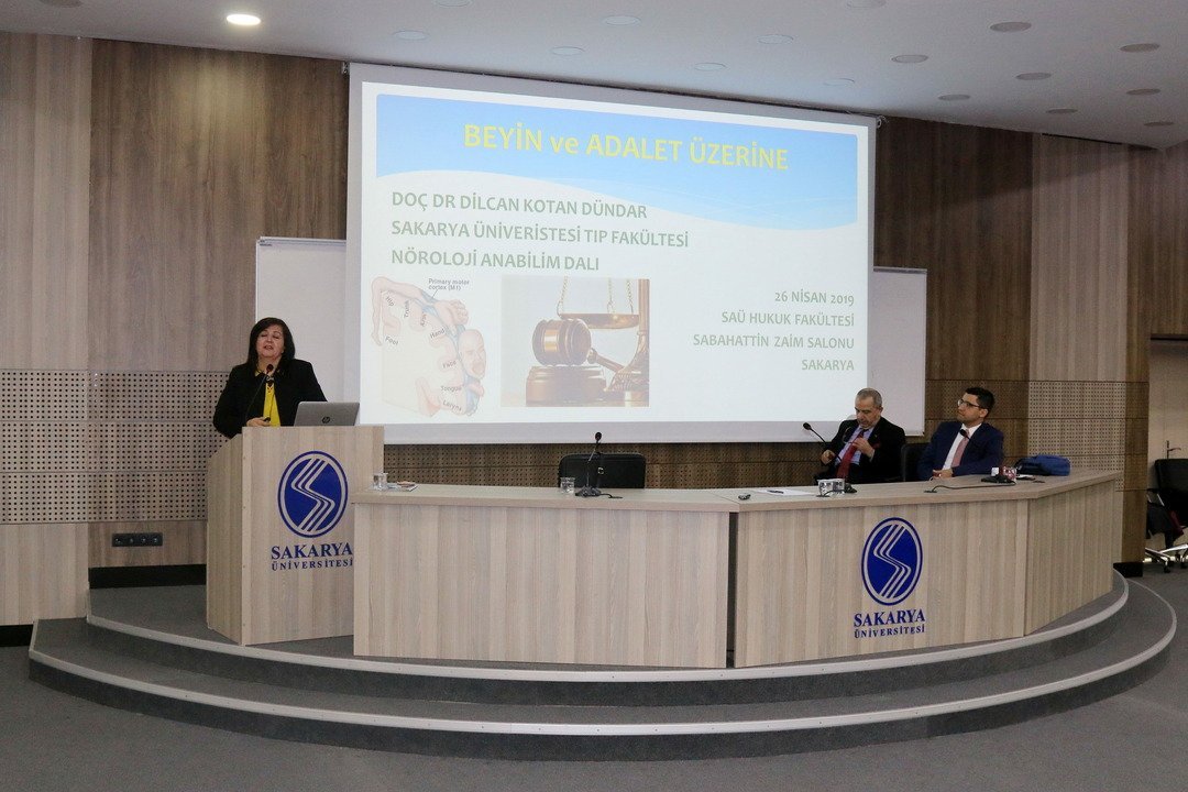 N�rohukuk: Beyin ve Adalet �zerine Paneli