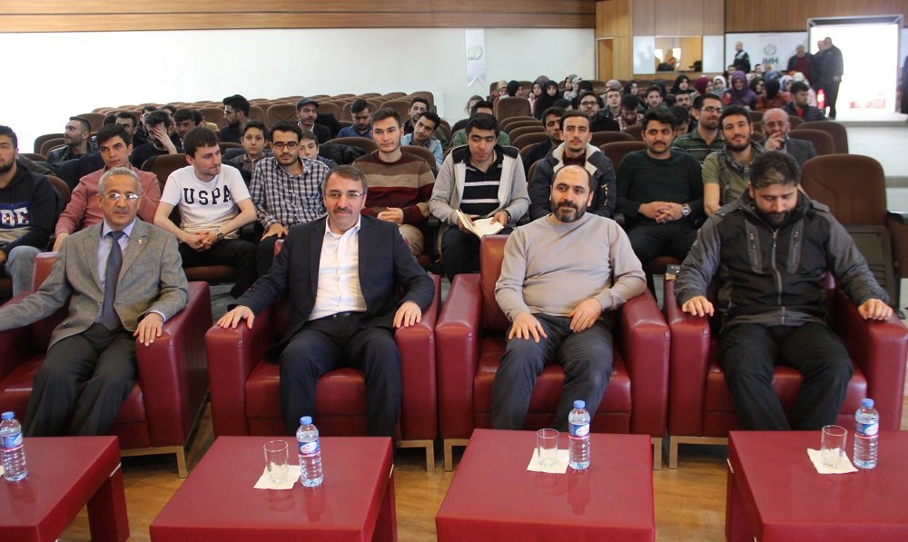 Bir Esaret Hikâyesi Konulu Konferans Düzenlendi
