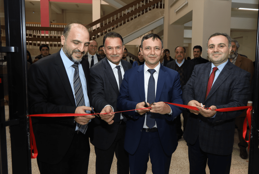 M�hendislik Fak�ltesinde �?renci �al??ma Salonu A�?ld?