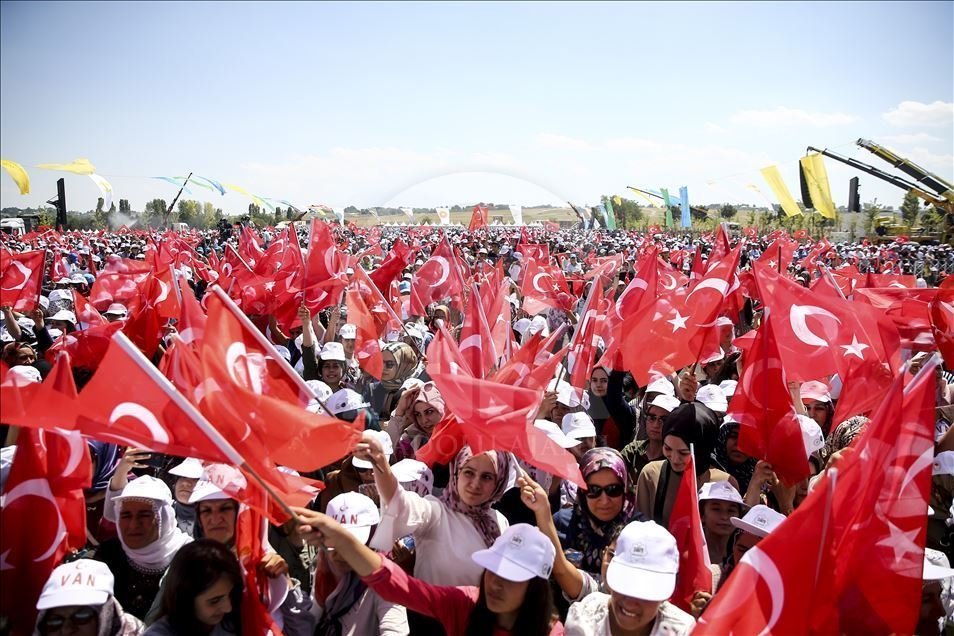 Kilis 7 Aral?k �niversitesi Malazgirt Zaferi Kutlamalar?na Kat?ld?