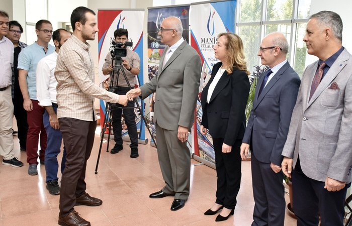 Bayramla?ma T�renlerinde Bir Araya Geldiler