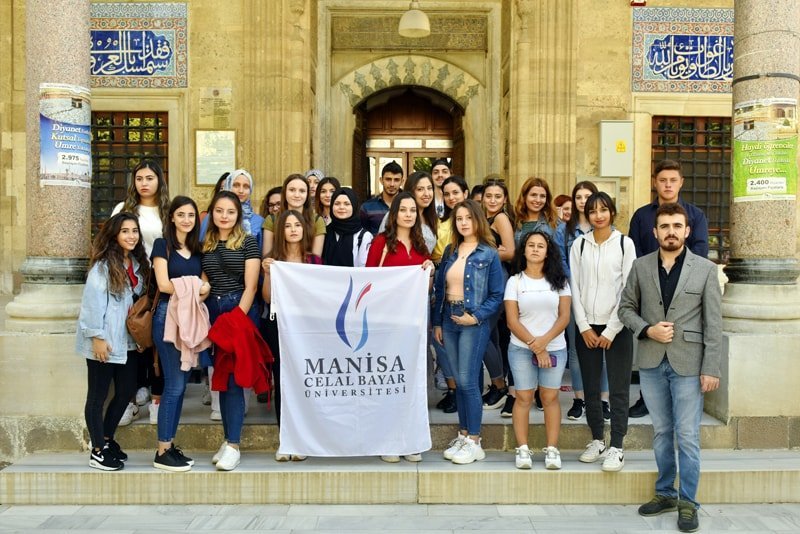 MCB� 1. S?n?f �?rencileri Manisa�y? Tan?d?
