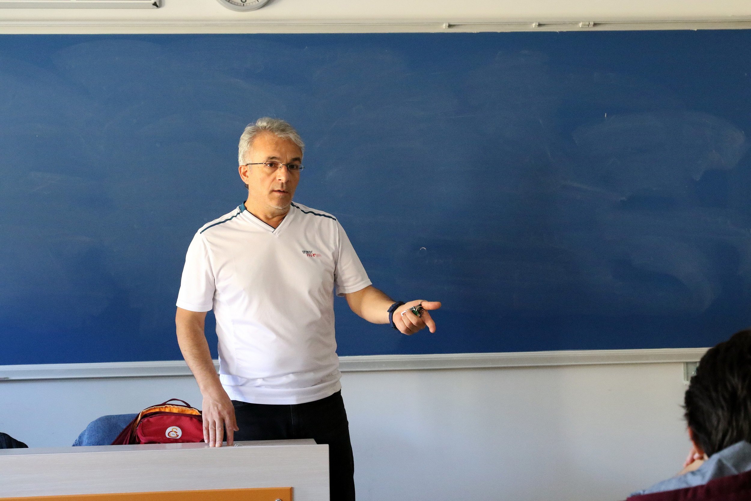 Bilgisayar Toplulu?u �yeleri Tan??t?