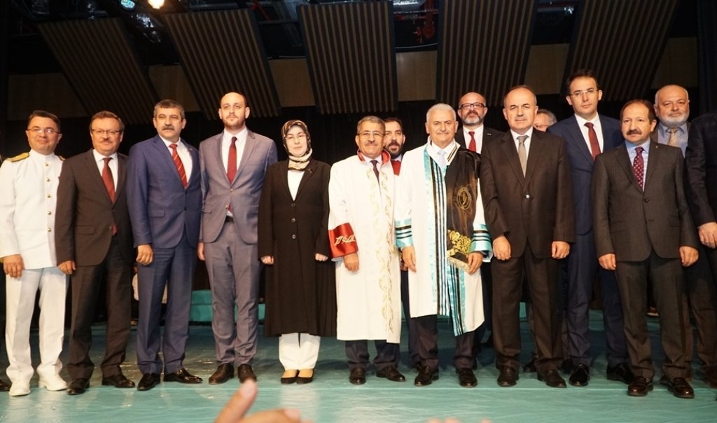 Yalova �niversitesi Yeni Akademik Y?la Muhte?em Bir Giri? Yapt?