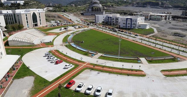 �niversite Yolunun Ad? De?i?ti