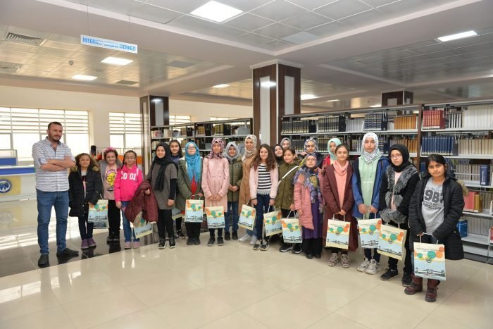 ''Hamarat Eller Kodluyor'' Projesi Kapsam?nda KM�'ye Ziyaret