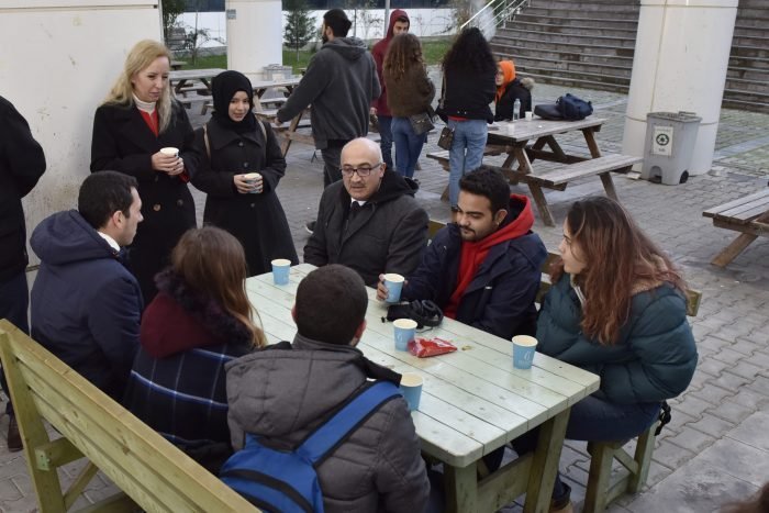 Manisa Celal Bayar �niversitesi'nde G�ne S?cak Bir Ba?lang?�...