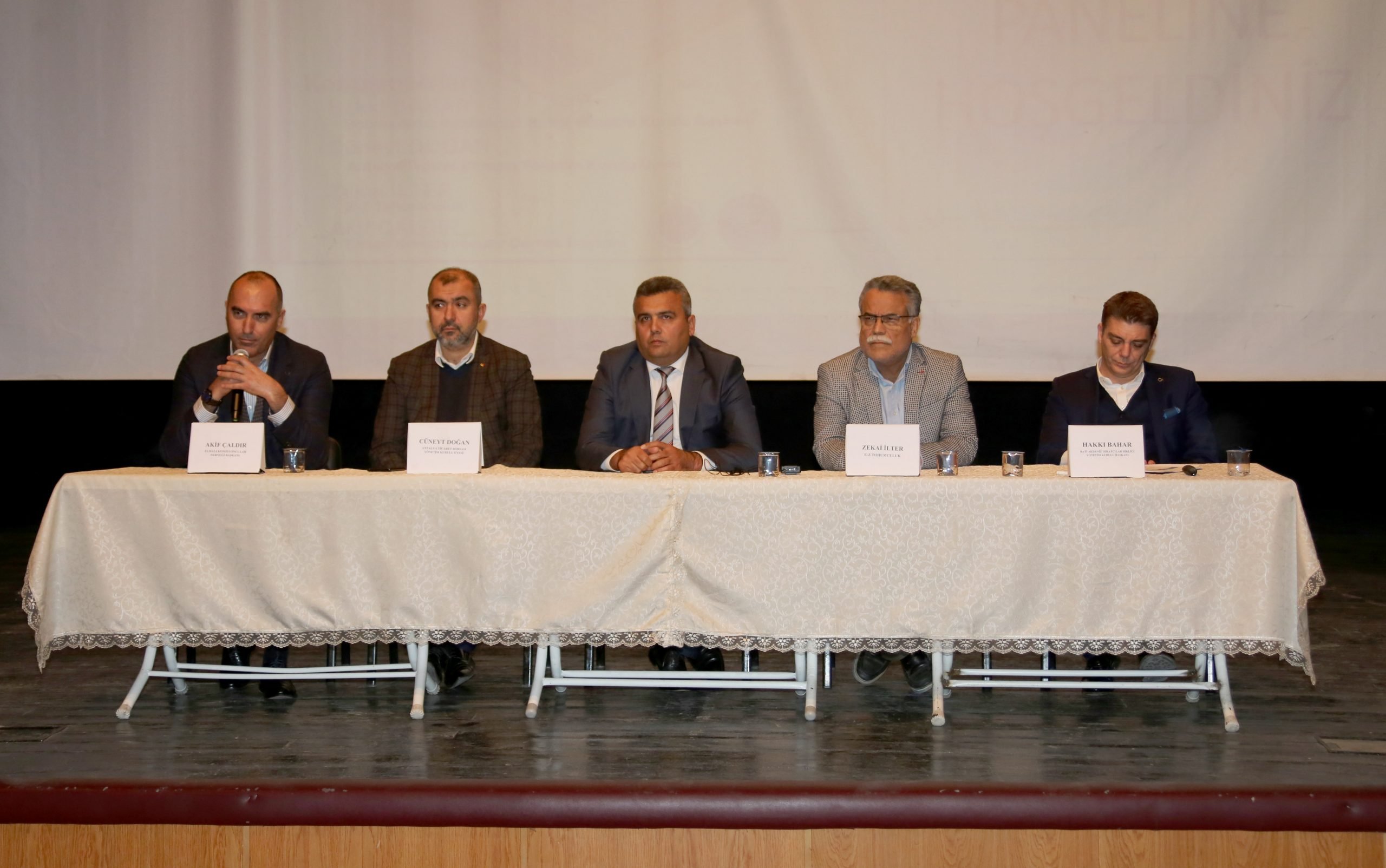 4. Yayla Serac?l??? Paneli D�zenlendi