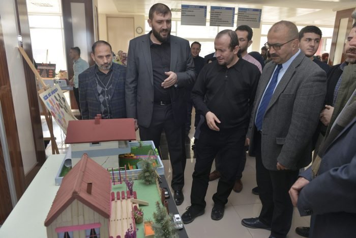 KM� ?slami ?limler Fak�ltesi �?rencilerinden El Sanatlar? Sergileri