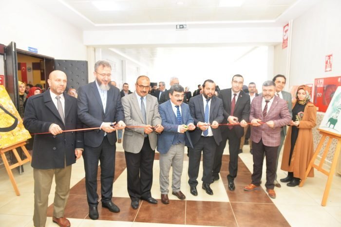 Prof. Dr. Fuat Sezgin An?s?na Sergi ve Panel