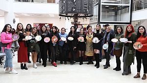 Bölgenin Simgesi Bak?r, Sanat Eserine Dönü?tü