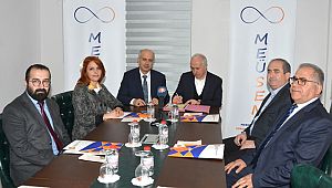 �niversite ile Belediye Aras?nda Protokol ?mzaland?