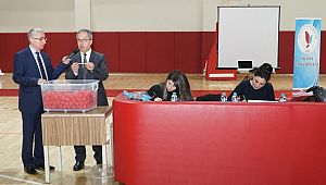 Yalova �niversitesi S�rekli ??�i Al?m?na ?li?kin Kura �ekimi Ger�ekle?tirildi