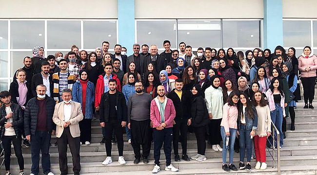 KM� Kaz?m Karabekir MYO'da 'S?ra Gecesi'