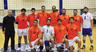 MCB� Voleybol Tak?mlar? �N?L?G Grup Elemelerinde �ne �?kt?