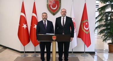 Anadolu �niversitesi Rekt�r�nden Mill� Savunma �niversitesi'ne ?? Birli?i Ziyareti
